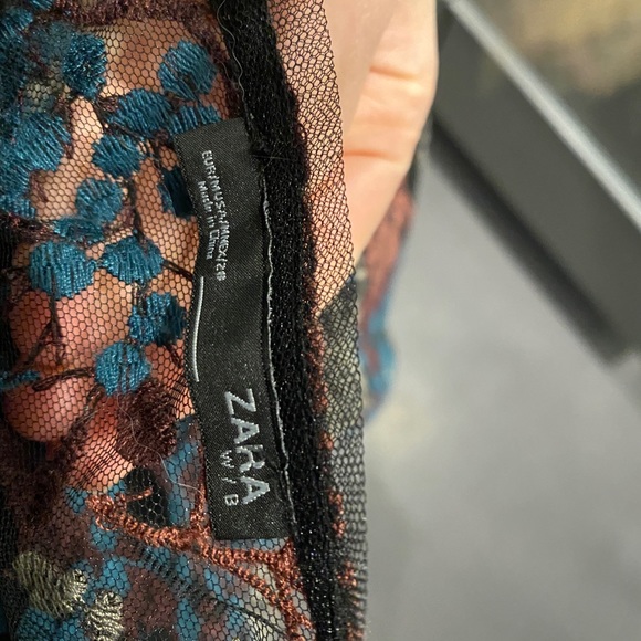 Rare Zara embroidered sheer top - Picture 3 of 3